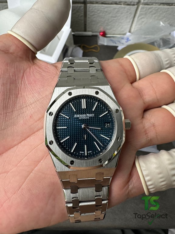 Audemars Piguet Royal Oak 15202 Blue Dial - 9