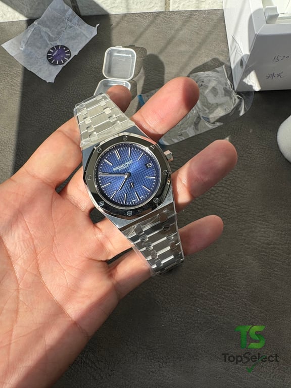 Audemars Piguet Royal Oak 15202 Blue Dial - 11