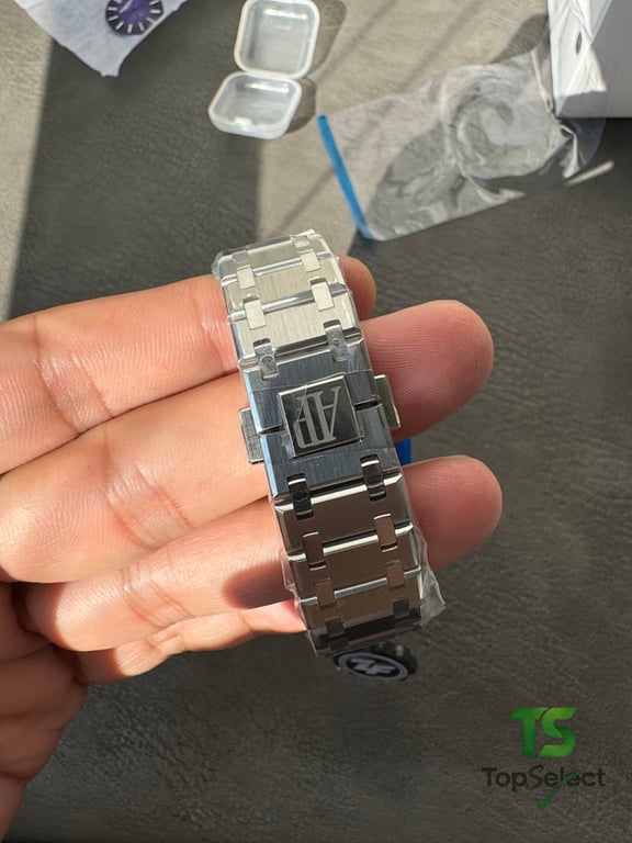 Audemars Piguet Royal Oak 15202 Blue Dial - 12