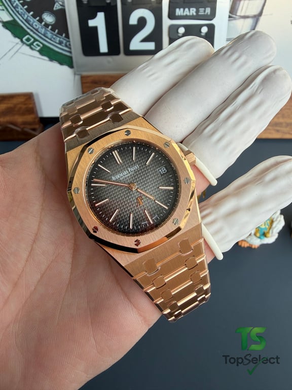Audemars Piguet Royal Oak 16202 Rose Gold Grey Dial - 10