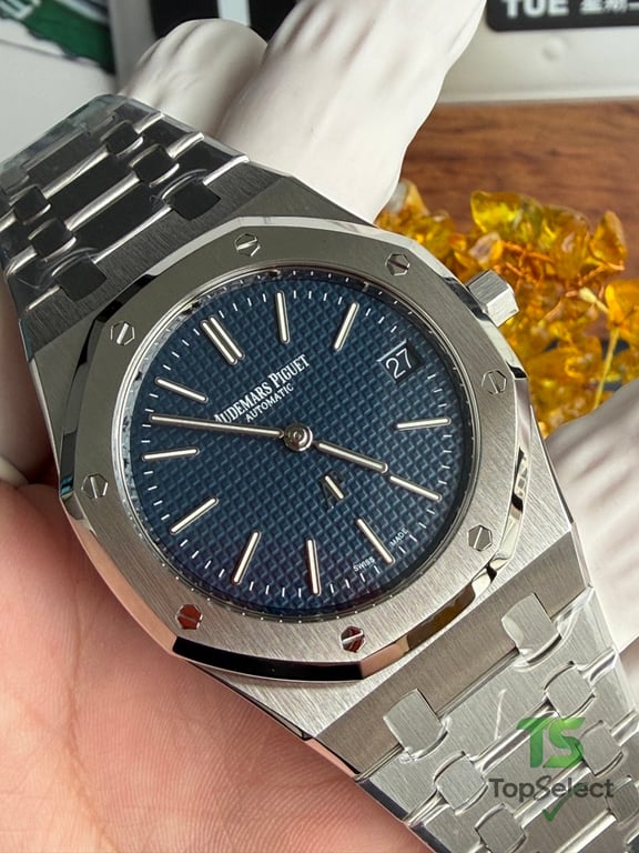 Audemars Piguet Royal Oak 15202 Blue Dial - 2
