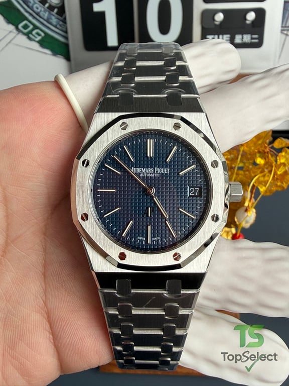 Audemars Piguet Royal Oak 15202 Blue Dial - 4