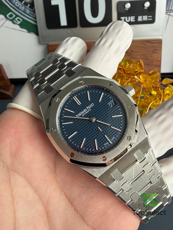 Audemars Piguet Royal Oak 15202 Blue Dial - 5