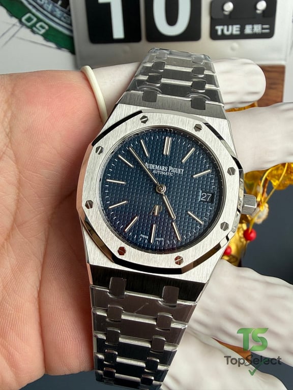 Audemars Piguet Royal Oak 15202 Blue Dial - 6