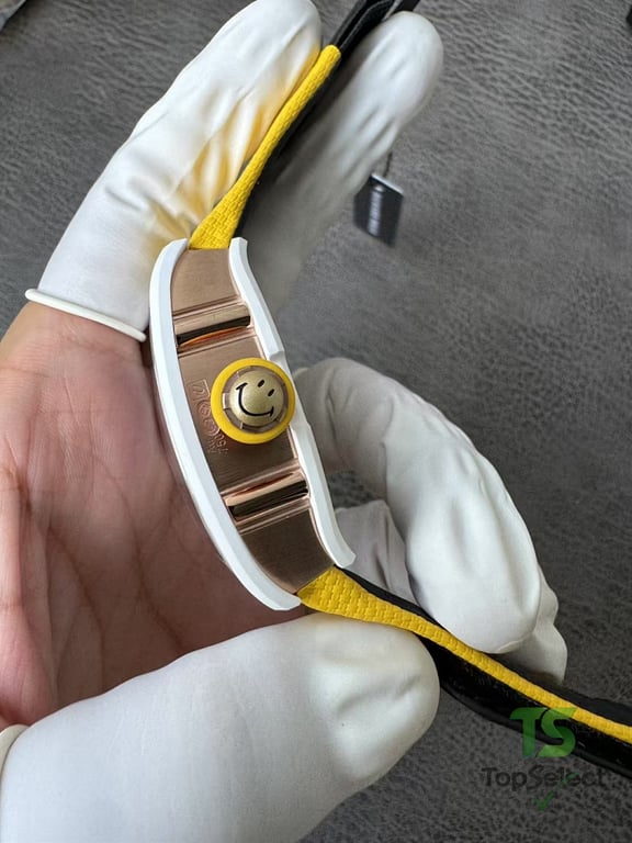 Richard Mille RM 88 Automatic Tourbillon Smiley - 7