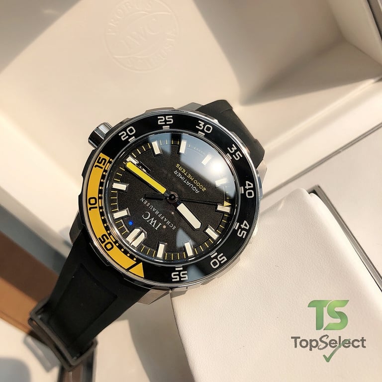 IWC Aquatimer Automatic 2000 IW356810 Black Yellow - 8