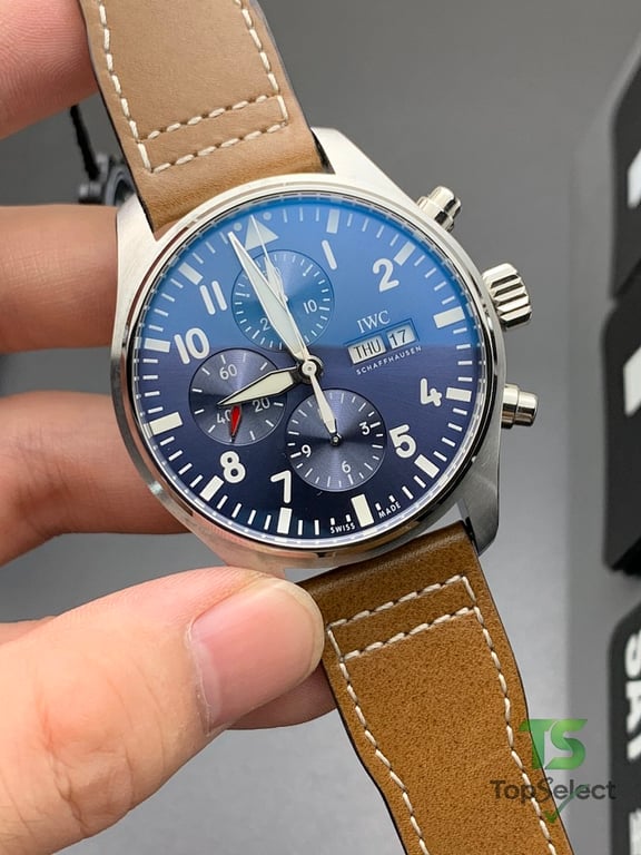 IWC Pilot's Watch Chronograph Edition Le Petit Prince - 4