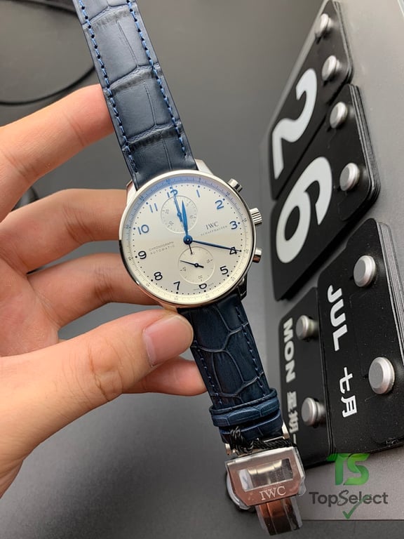 IWC Portugieser Chronograph White Dial Blue Hands - 3