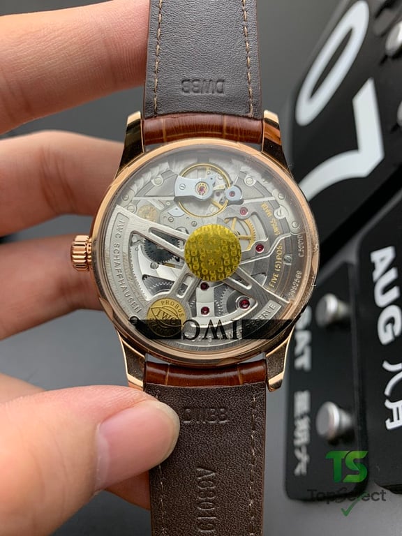 IWC Portugieser Automatic 7-Day Rose Gold - 2
