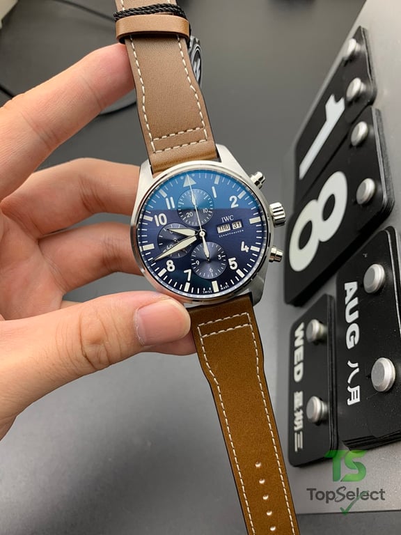 IWC Pilot's Watch Chronograph Le Petit Prince Blue - 4