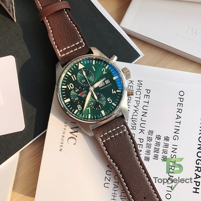 IWC Pilot's Watch Chronograph IW377726 Green Dial - 2