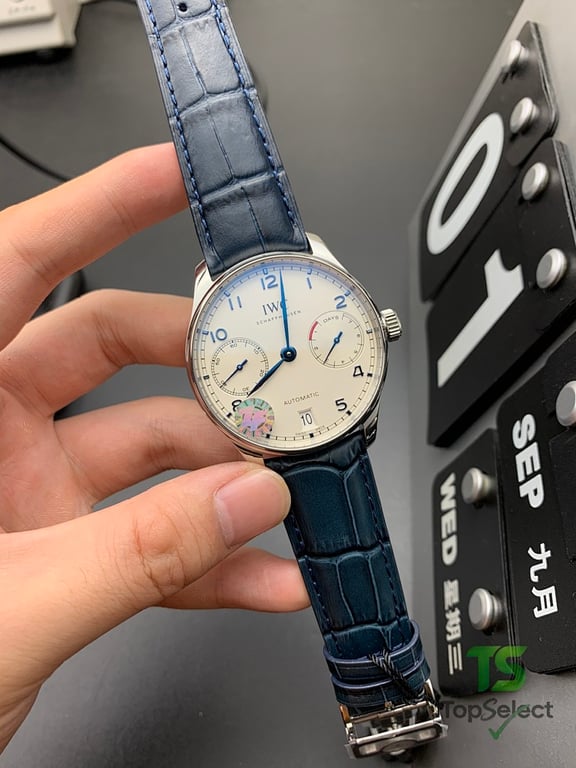 IWC Portugieser Automatic 7-Day White Blue - 4