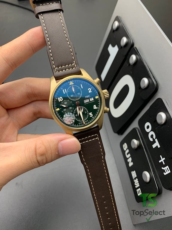 IWC Pilot's Watch Chronograph Spitfire Bronze - 4