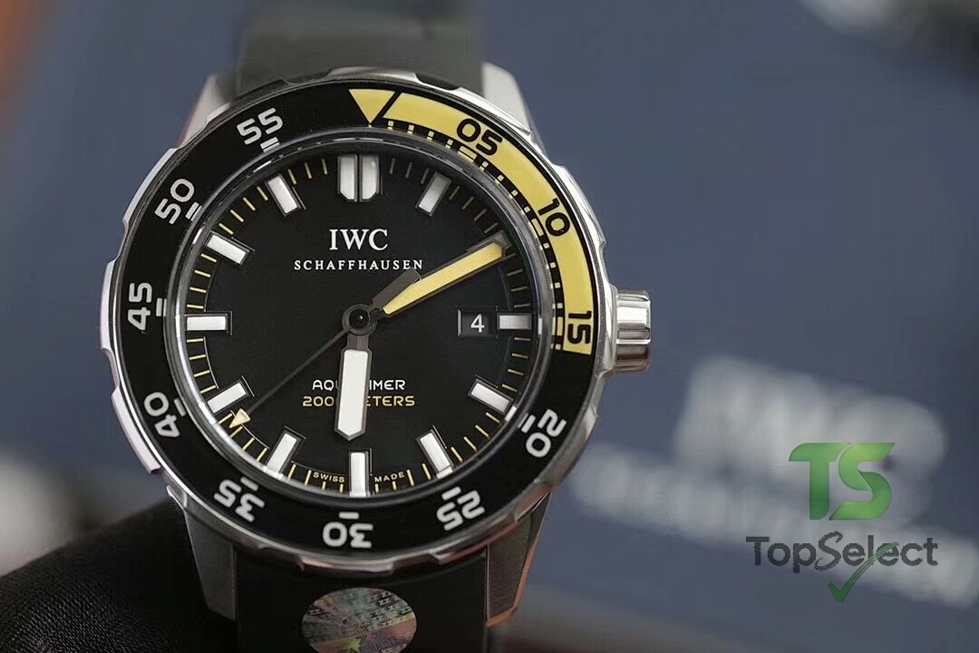 IWC Aquatimer IW356802 Black Yellow - 8