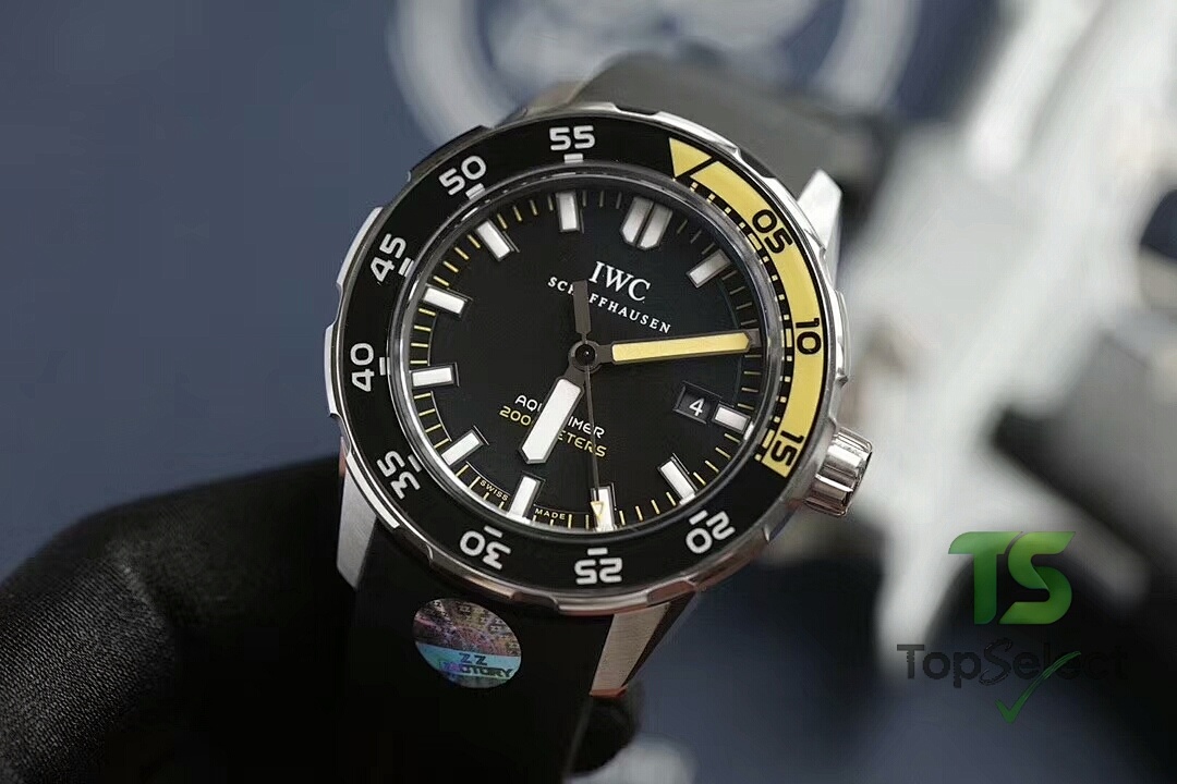 IWC Aquatimer IW356802 Black Yellow - 9