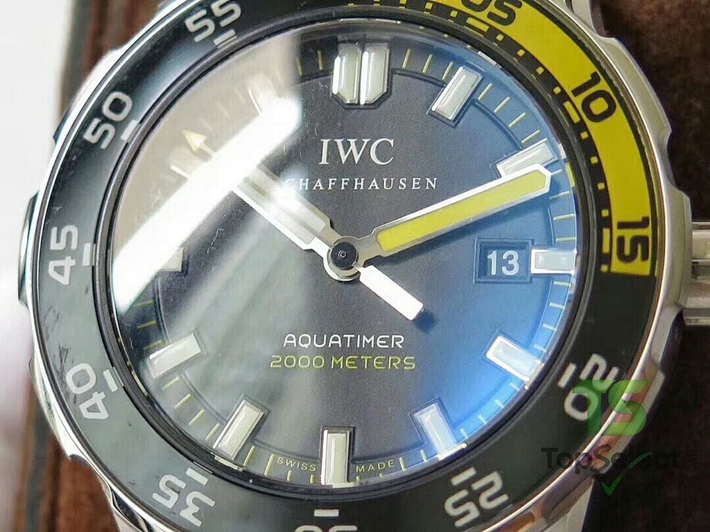 IWC Aquatimer 2000 Meters Black Yellow - 9