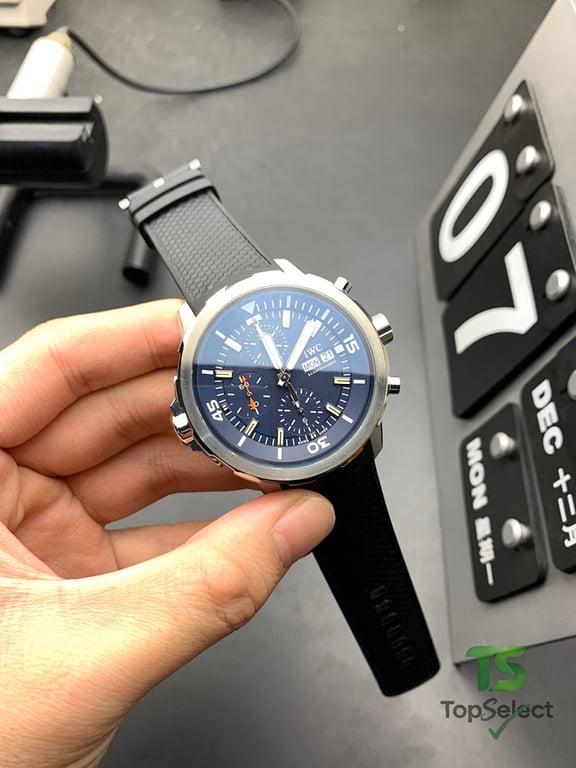 IWC Aquatimer Chronograph Blue Dial - 4