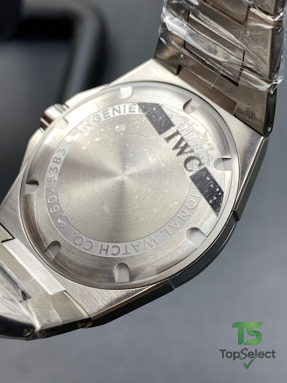 IWC Ingenieur Automatic White Dial Rose Gold - 2