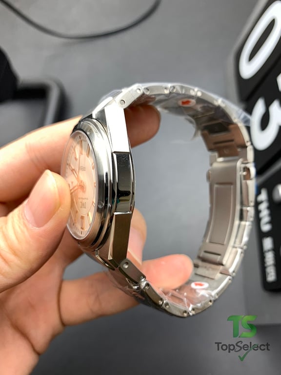 IWC Ingenieur Automatic White Dial Rose Gold - 4