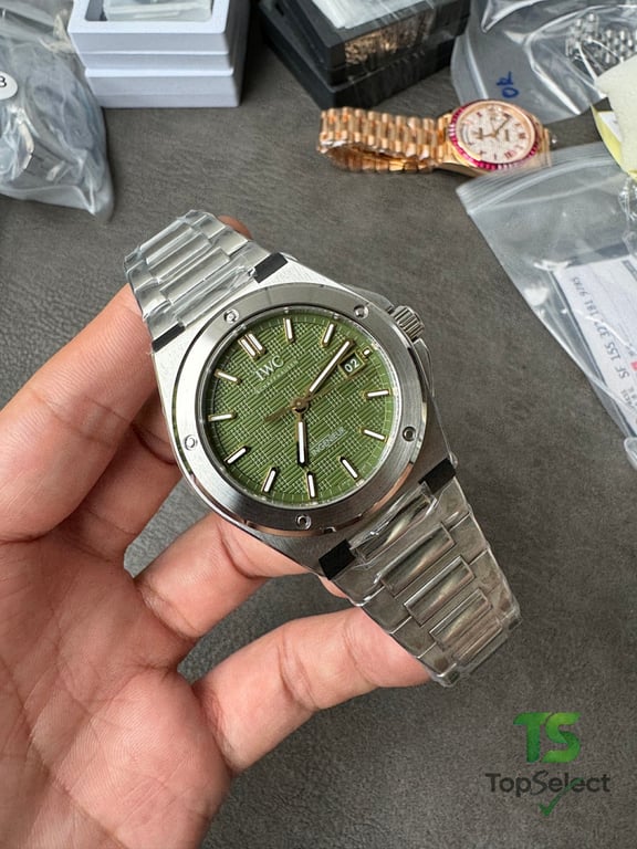 IWC Ingenieur Automatic 40 Green Dial - 17