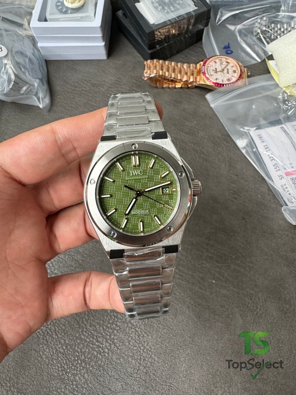 IWC Ingenieur Automatic 40 Green Dial - 21