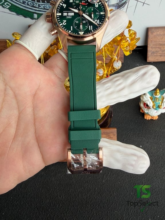 IWC Pilot's Watch Chronograph Green Dial - 14