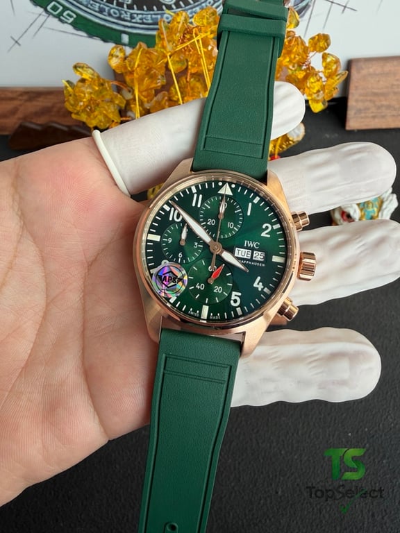 IWC Pilot's Watch Chronograph Green Dial - 15