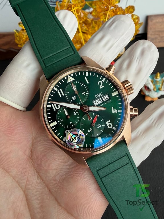IWC Pilot's Watch Chronograph Green Dial - 4