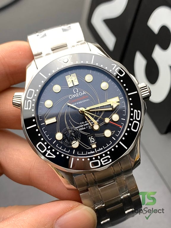 Omega Seamaster Diver 300M James Bond 007 Edition - 5