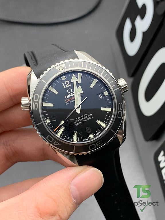 Omega Seamaster Planet Ocean 600M Black Rubber - 6