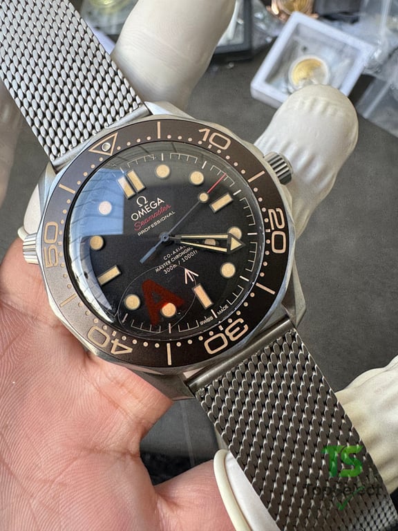 Omega Seamaster 300M No Time to Die 007 Edition - 12