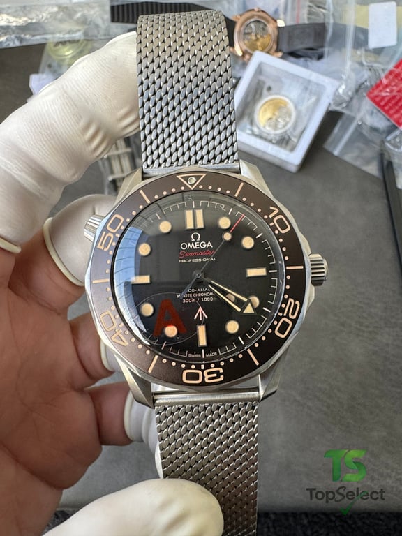 Omega Seamaster 300M No Time to Die 007 Edition - 16