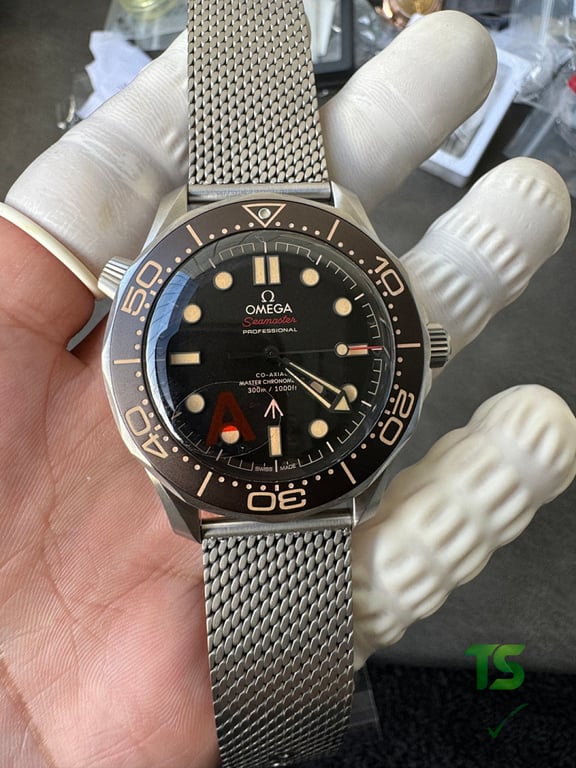 Omega Seamaster 300M No Time to Die 007 Edition - 5