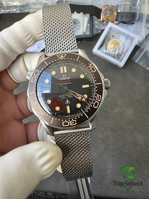 Omega Seamaster 300M No Time to Die 007 Edition - 6