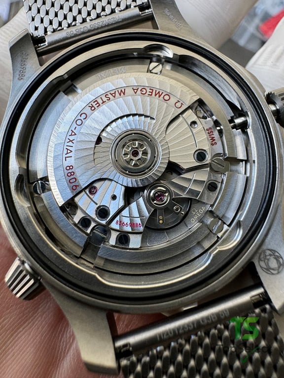 Omega Seamaster 300M No Time to Die 007 Edition - 10
