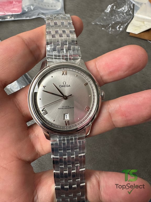 Omega De Ville Prestige 41mm Silver Dial - 4