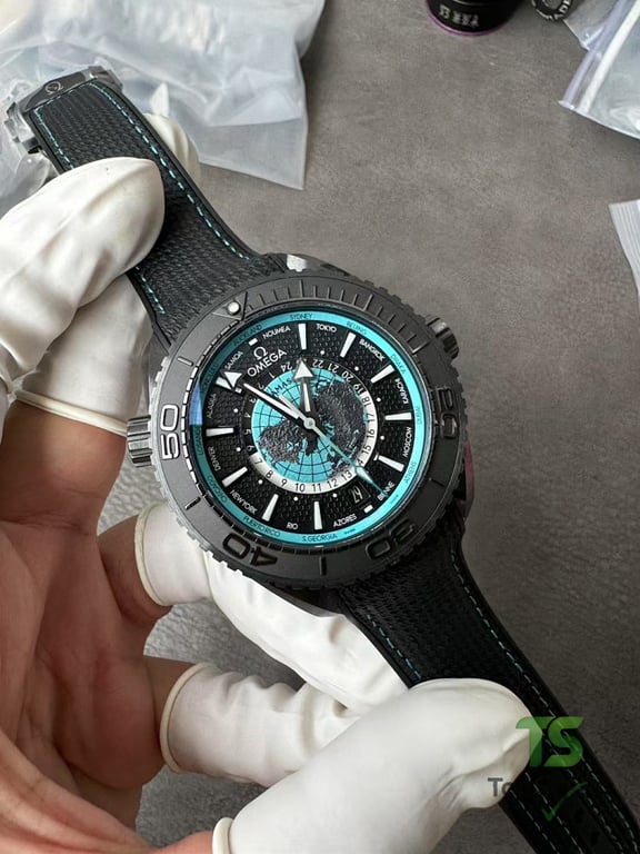 Omega Seamaster Aqua Terra Worldtimer Black Ceramic - 4
