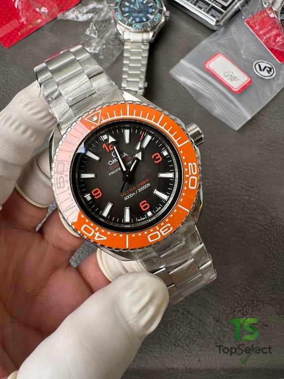 Omega Seamaster Planet Ocean Ultra Deep Orange Bezel - 5