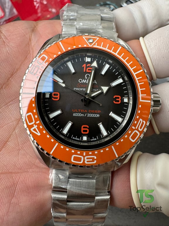 Omega Seamaster Planet Ocean Ultra Deep Orange Bezel - 10