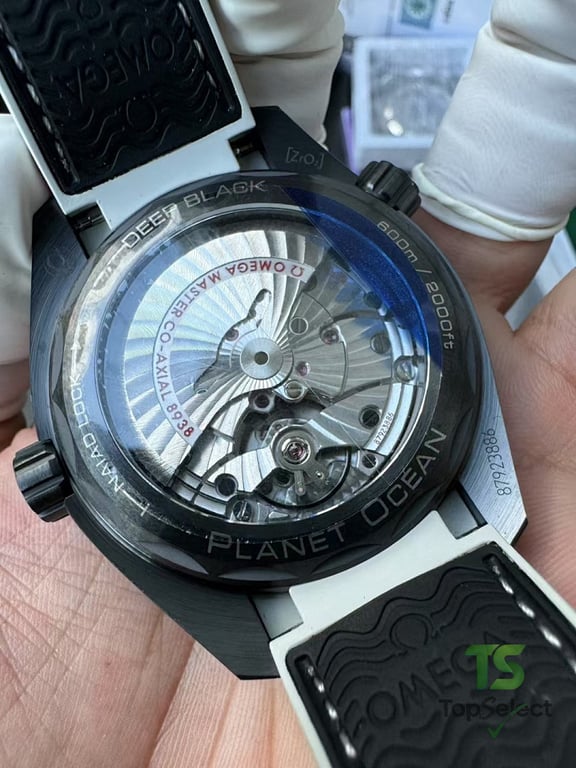 Omega Seamaster Planet Ocean Worldtimer Deep Black - 6