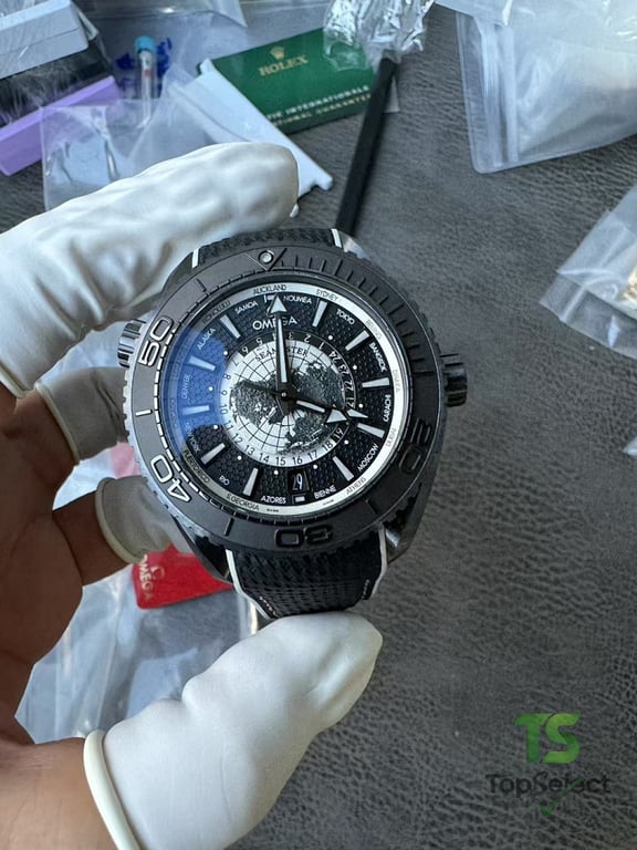 Omega Seamaster Planet Ocean Worldtimer Deep Black - 7