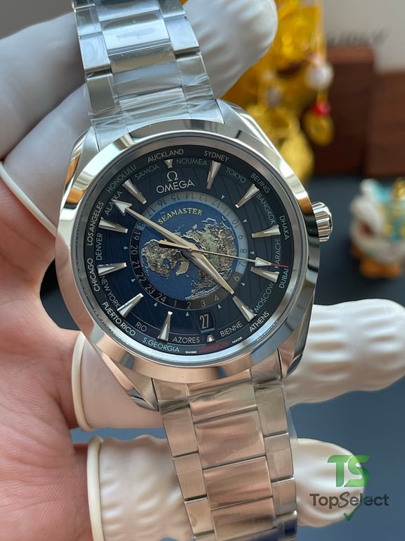 Omega Seamaster Aqua Terra Worldtimer Blue Dial - 18
