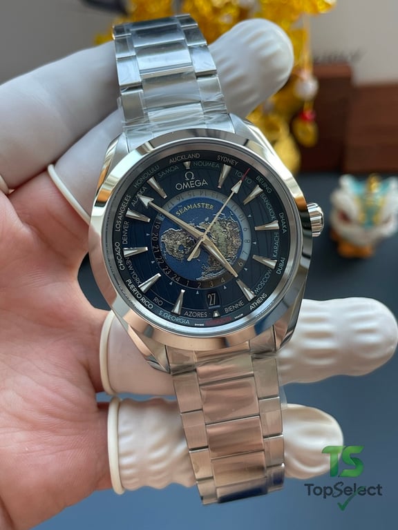 Omega Seamaster Aqua Terra Worldtimer Blue Dial - 3