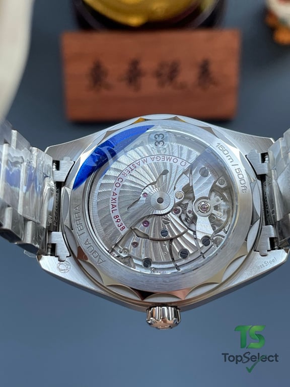 Omega Seamaster Aqua Terra Worldtimer Blue Dial - 4
