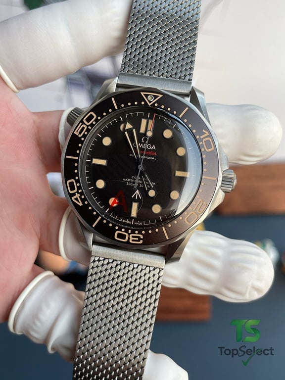 Omega Seamaster Diver 300M No Time to Die Edition - 12