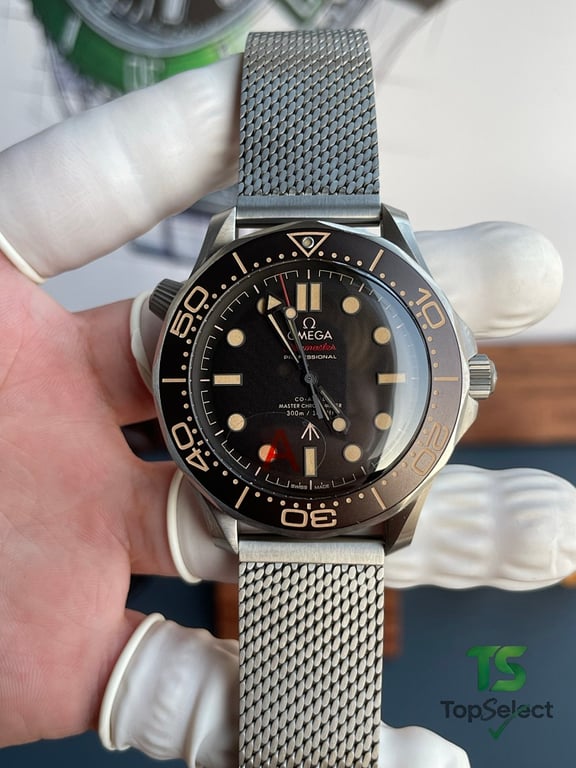 Omega Seamaster Diver 300M No Time to Die Edition - 4