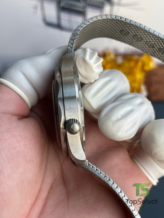 Omega Seamaster Diver 300M No Time to Die Edition - 6