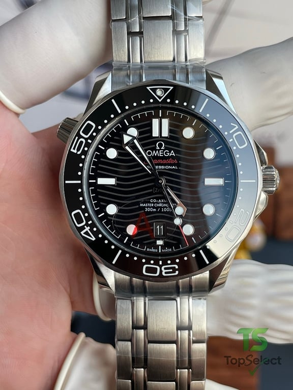 Omega Seamaster Diver 300M Black Dial - 12