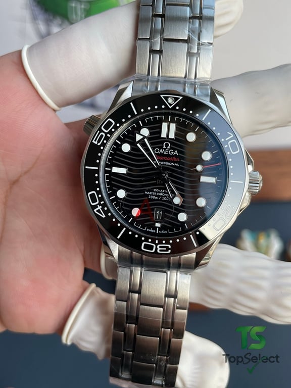 Omega Seamaster Diver 300M Black Dial - 15