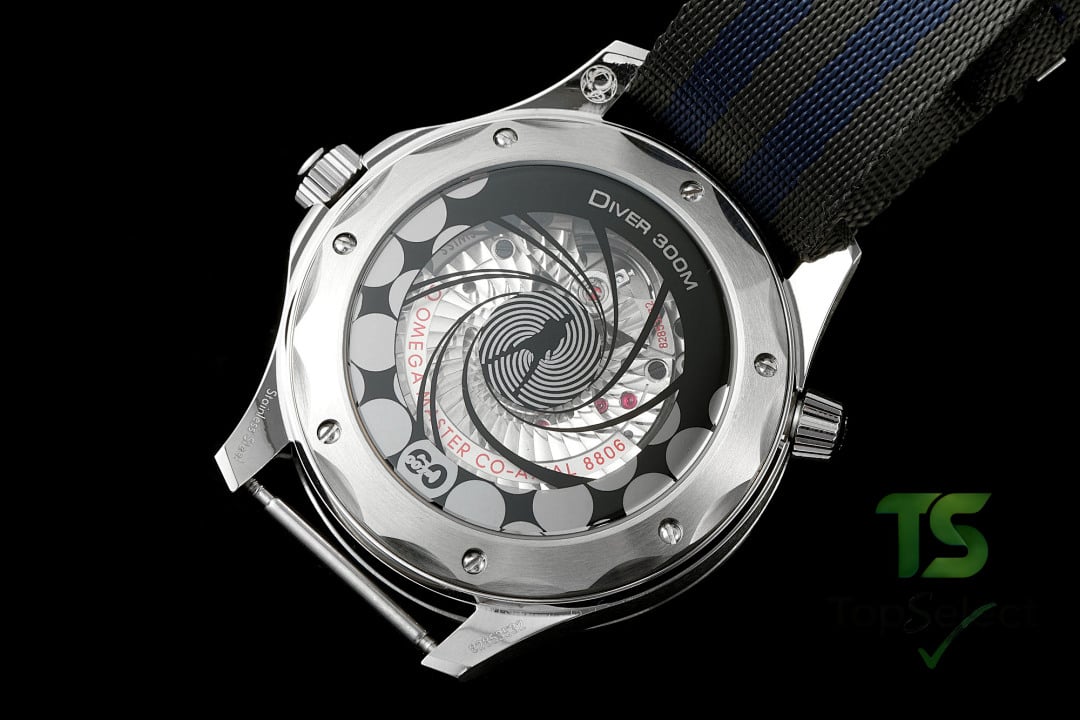 Omega Seamaster Diver 300M 007 Edition Bond 60th Anniversary - 2